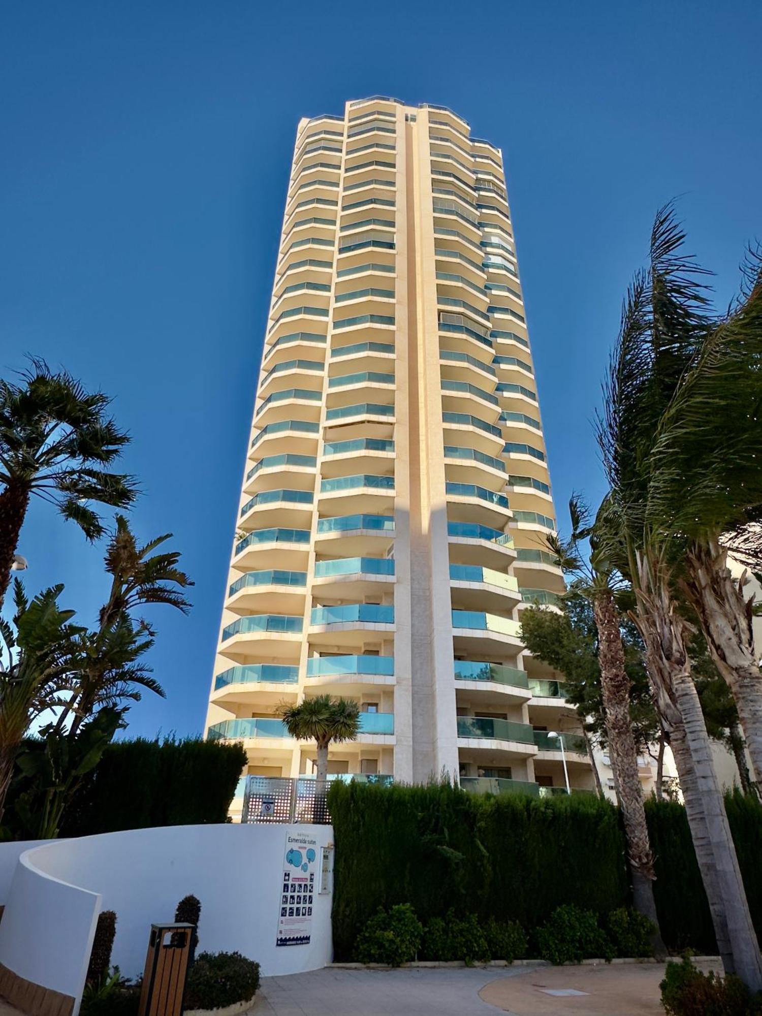 Esmeralda Suites Кальпе Экстерьер фото